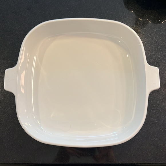 "Floral Bouquet" - 2.5L / 2.5 QT Square Casserole with Dome Lid by CORNING - Picture 5 of 9